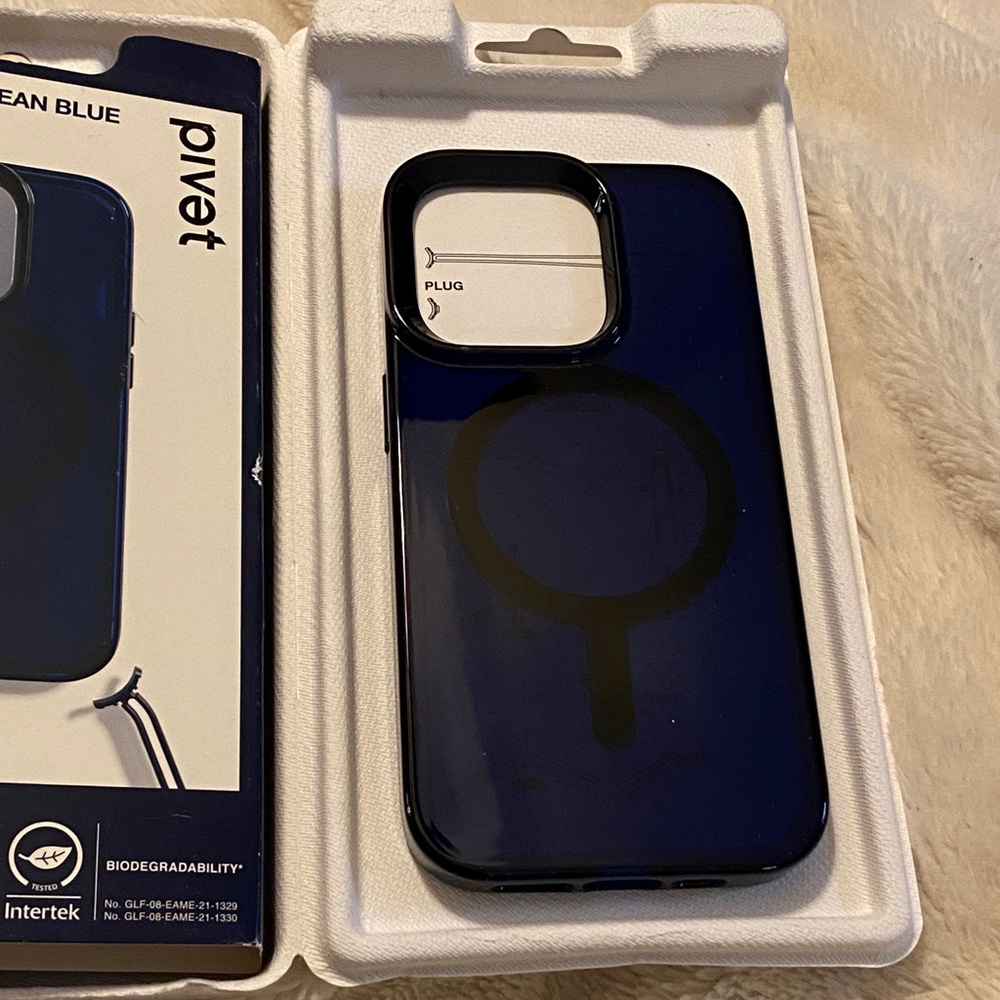 Pivet Apple iPhone 14 Pro Aspect+ Case Detachable Lanyard with MagSafe Blue NWT - Picture 6 of 6